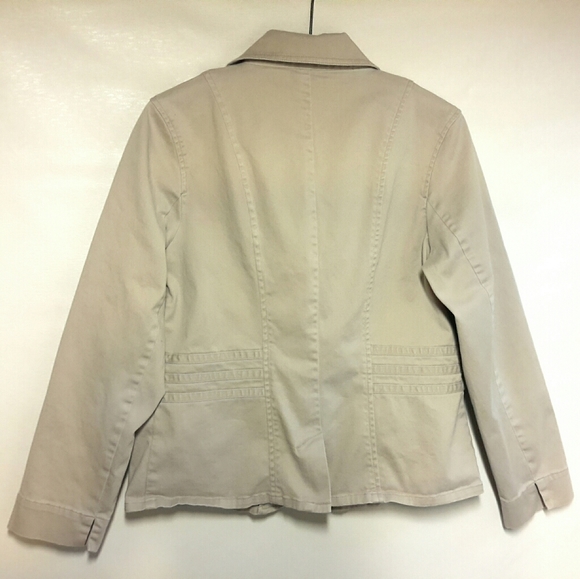 🧞‍♀️Relatively Jacket - Picture 2 of 3